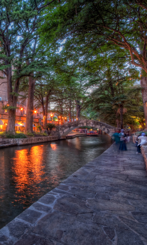 Das San Antonio - Texas Wallpaper 480x800