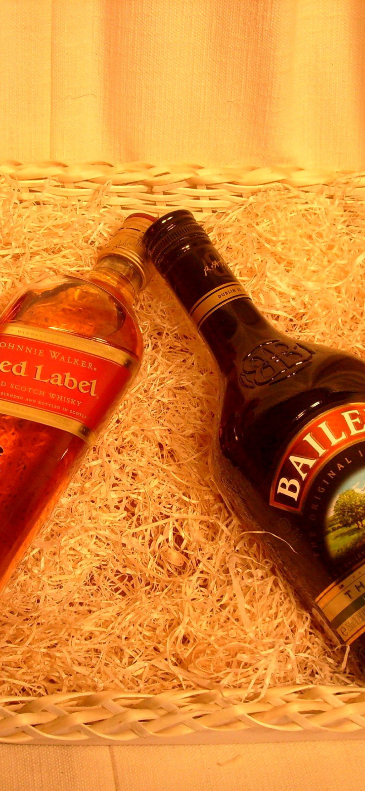 Baileys and Red Label screenshot #1 1170x2532