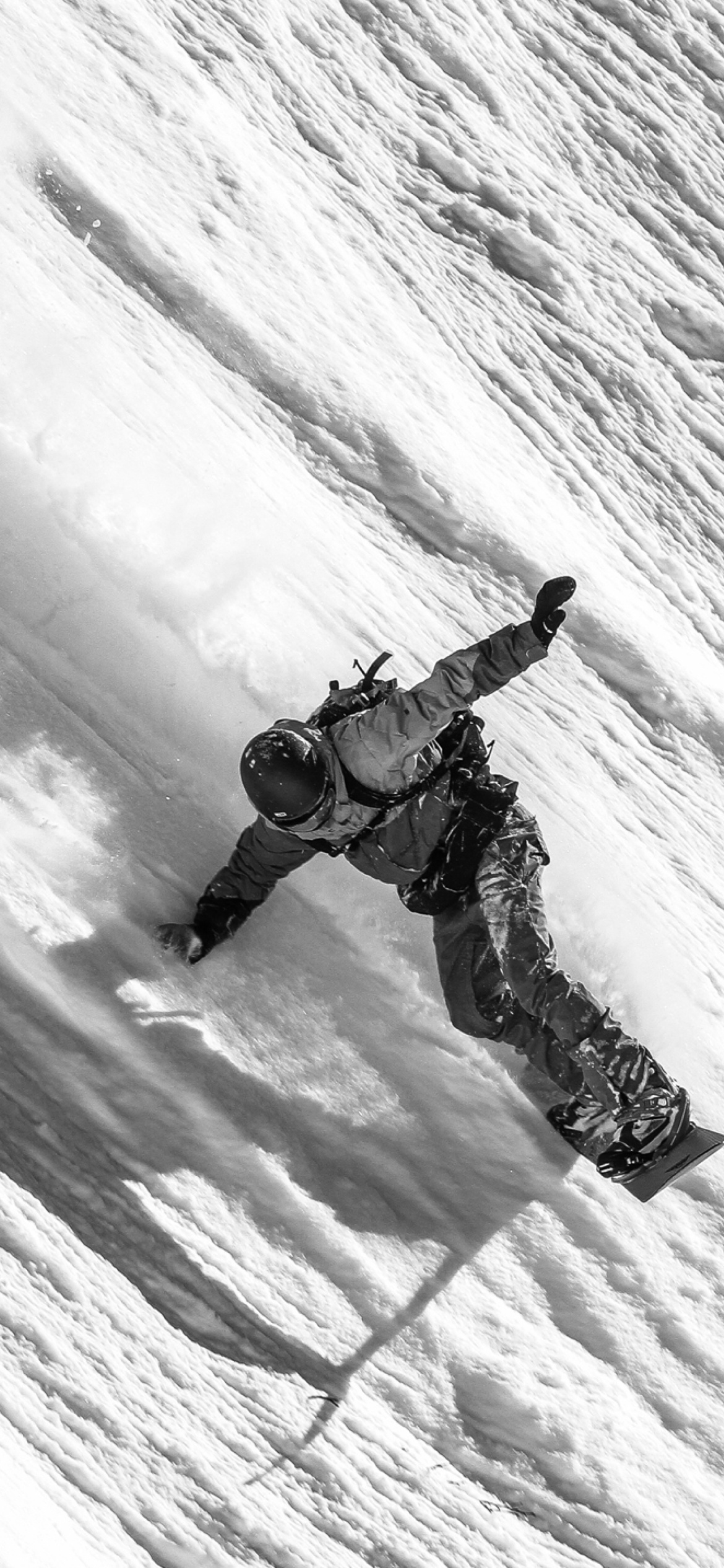 Snowboarder in Andorra wallpaper 1170x2532