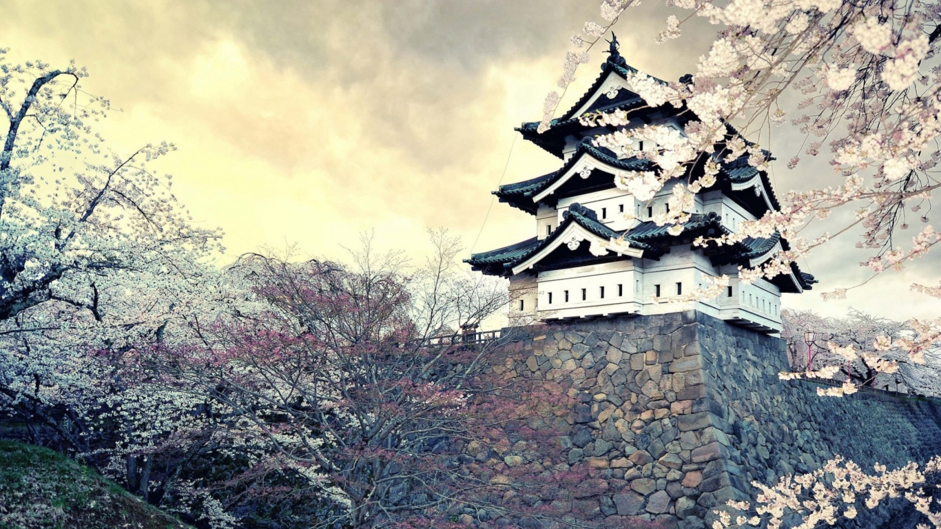 Fondo de pantalla Hirosaki Castle Japan 1366x768
