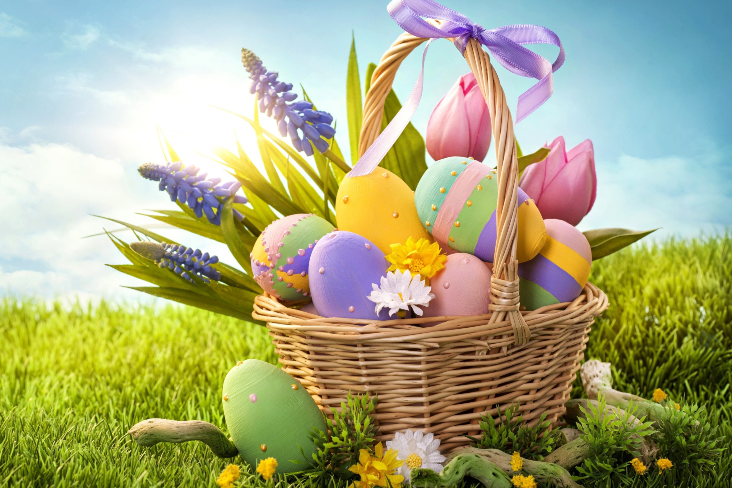 Das Basket With Easter Eggs Wallpaper 2880x1920