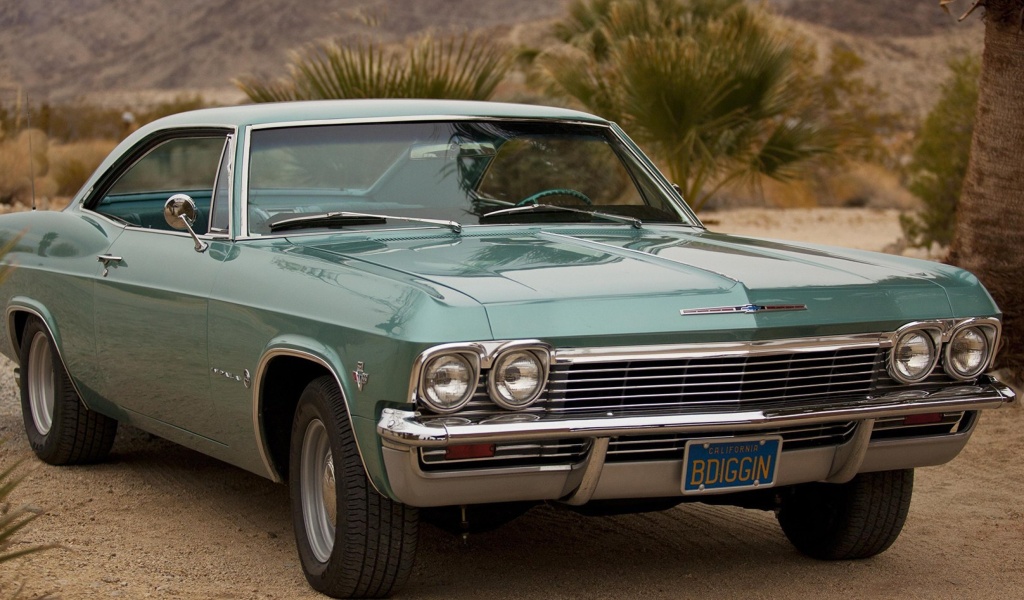 Обои Chevrolet Impala 1965 1024x600