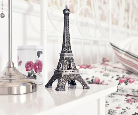 Обои Mini Eiffel Tower 480x400