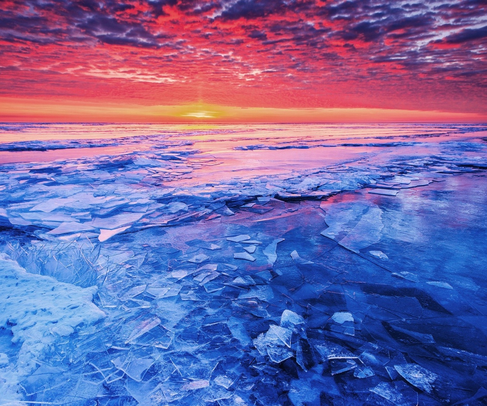 Обои Sunset And Shattered Ice 960x800