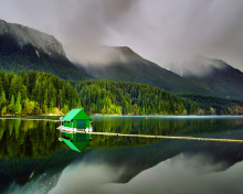 Fondo de pantalla Capilano Lake in North Vancouver 220x176