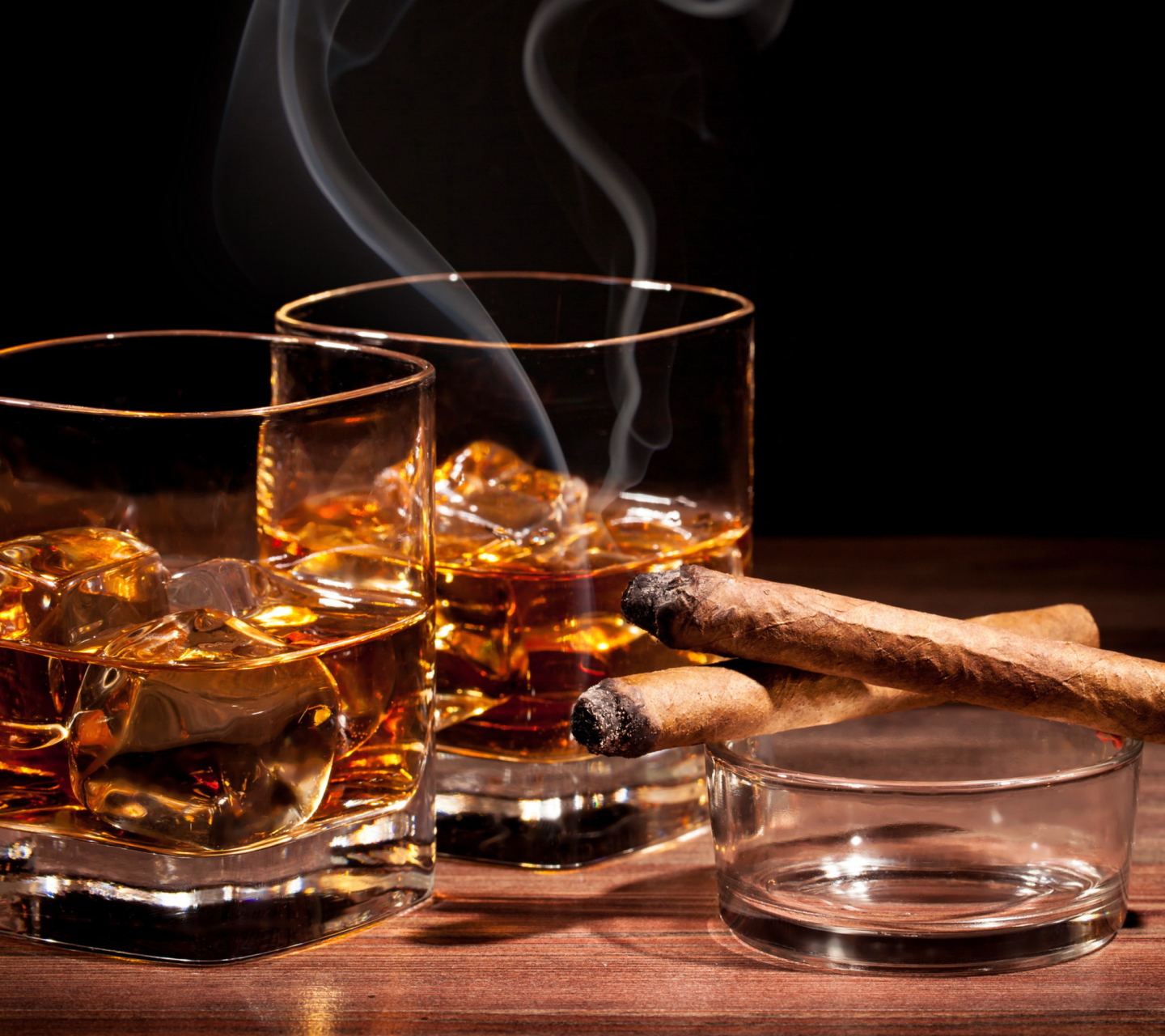 Fondo de pantalla Whisky & Cigar 1440x1280