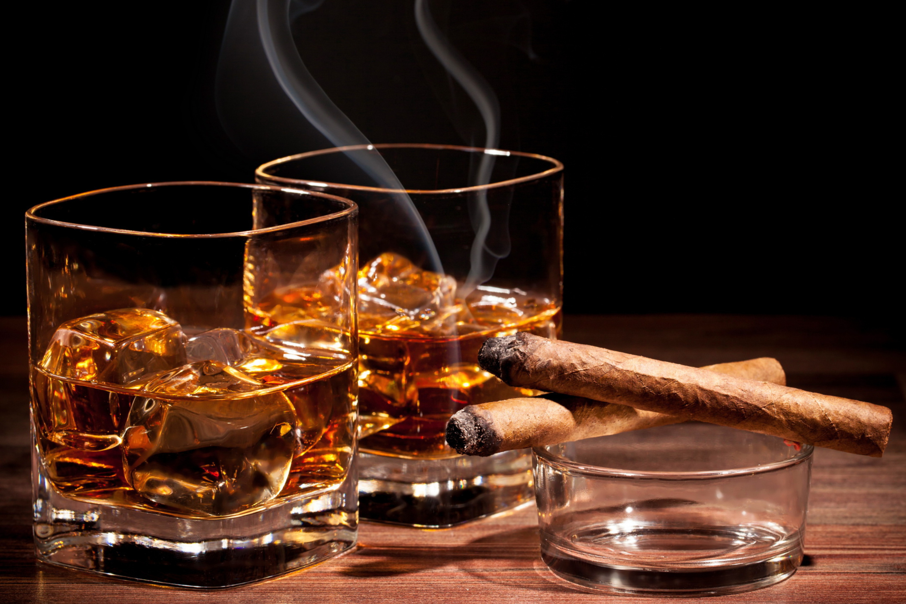 Обои Whisky & Cigar 2880x1920