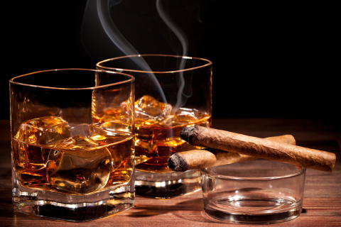 Das Whisky & Cigar Wallpaper 480x320