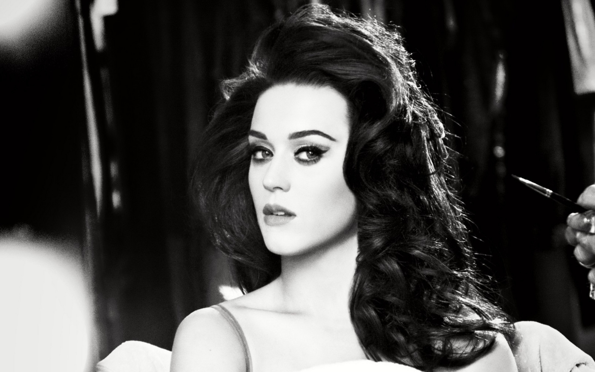 Screenshot №1 pro téma Katy Perry Black And White 1920x1200