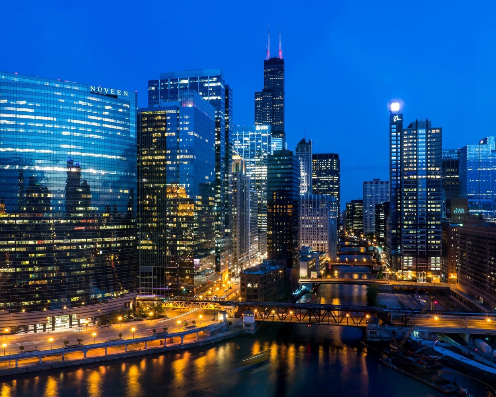 Обои Snapchat Willis Tower in Chicago 1600x1280