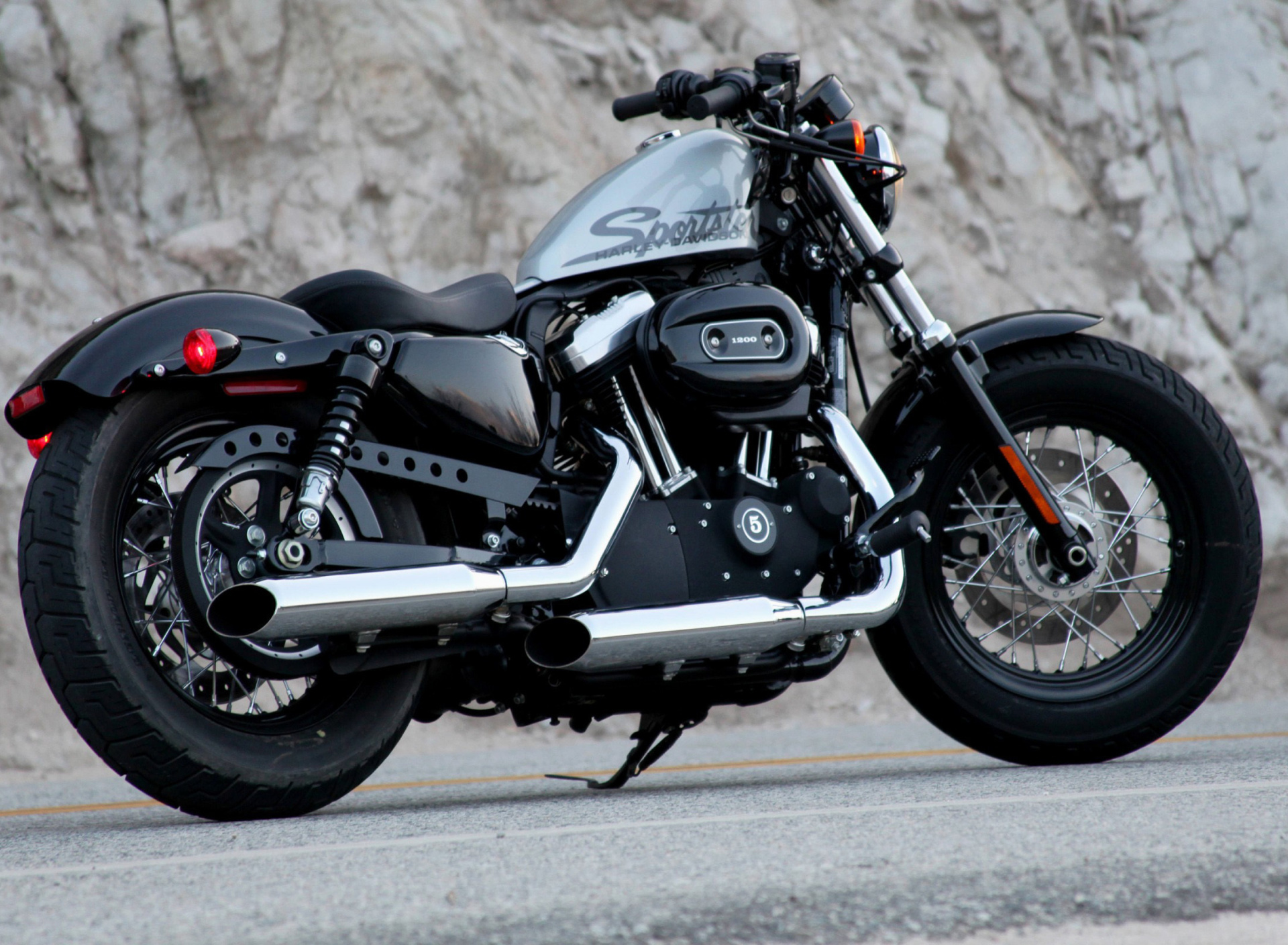 Fondo de pantalla Harley Davidson Sportster 1200 1920x1408