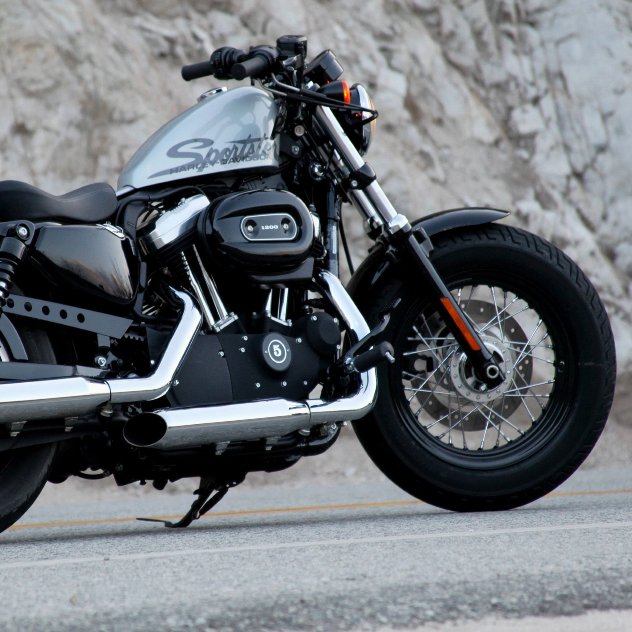Fondo de pantalla Harley Davidson Sportster 1200 2048x2048