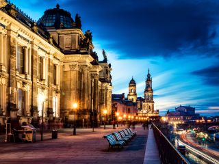 Altstadt, Dresden, Germany screenshot #1 320x240