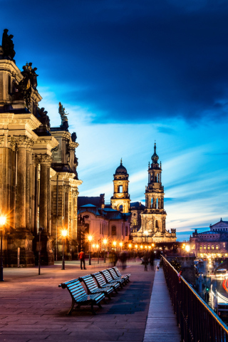 Fondo de pantalla Altstadt, Dresden, Germany 320x480