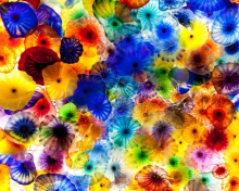 Das Colored Glass Wallpaper 220x176
