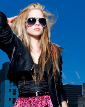 Screenshot №1 pro téma Avril Lavigne Fashion Girl 176x220