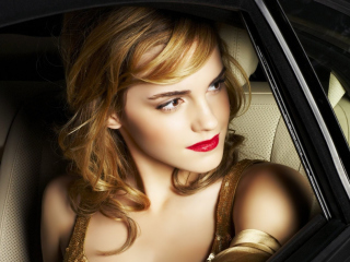 Das Glamorous Emma Watson Wallpaper 320x240