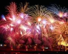 Das New Years Fireworks Wallpaper 220x176