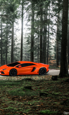 Lamborghini Aventador screenshot #1 240x400