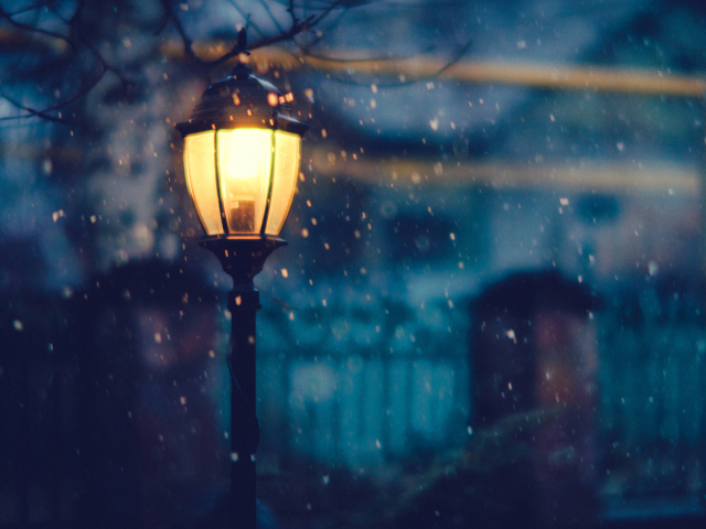 Das Winter Street Lantern Wallpaper 640x480