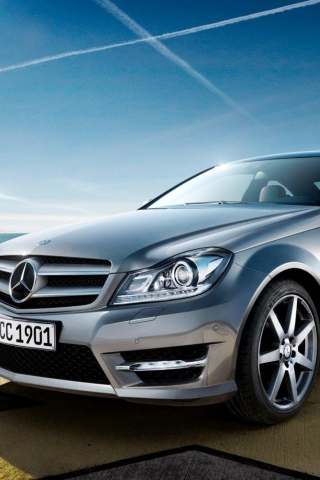 Sfondi Mercedes E-Class 320x480