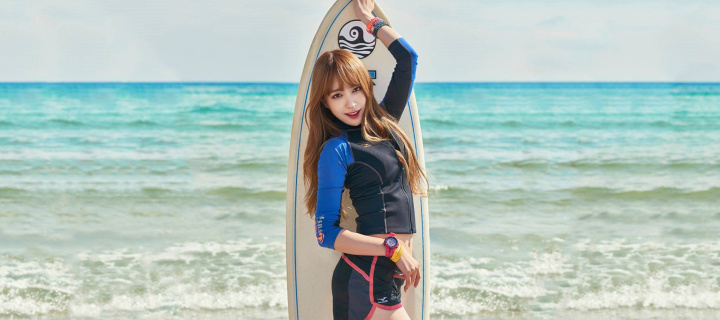 Korean Surfer Girl wallpaper 720x320