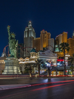 Fondo de pantalla Las Vegas Luxury Hotel 240x320
