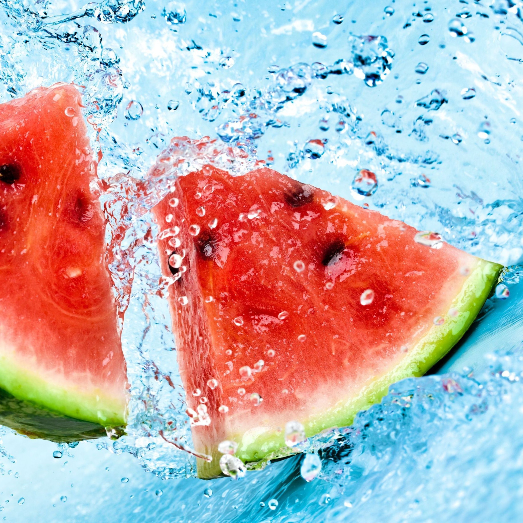 Watermelon In Water wallpaper 2048x2048