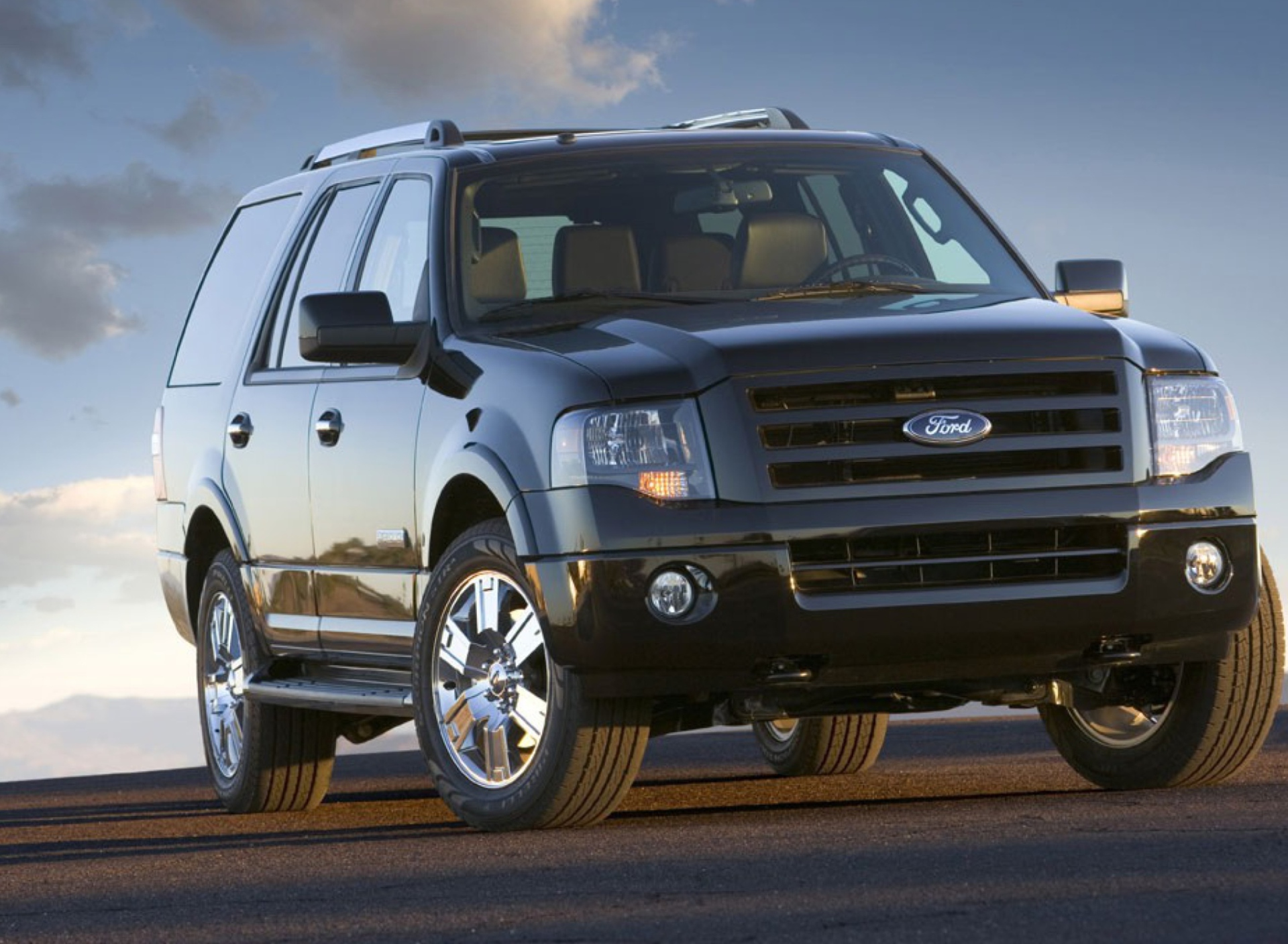 Screenshot №1 pro téma Ford Expedition 1920x1408