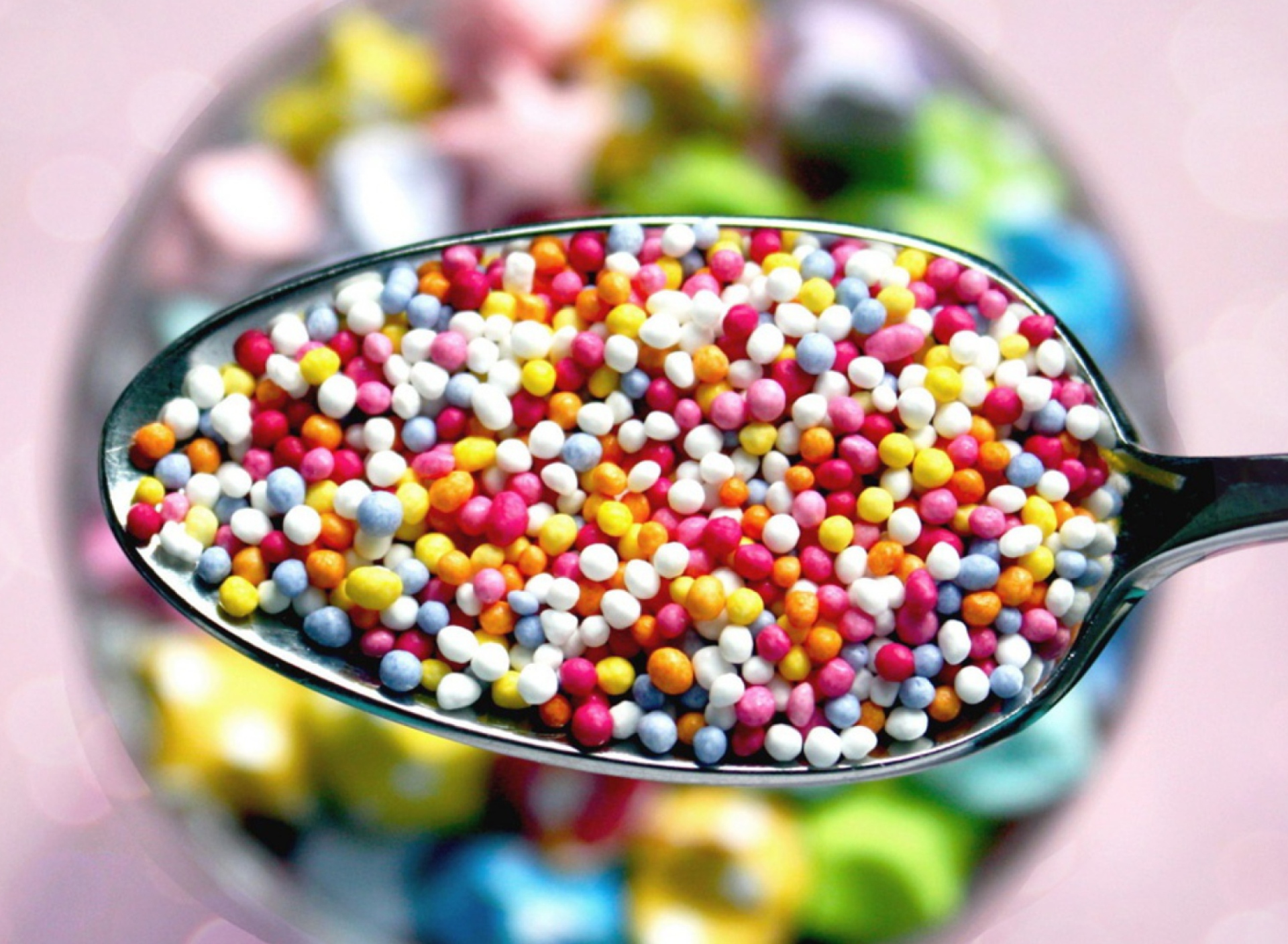 Colorful Candies wallpaper 1920x1408
