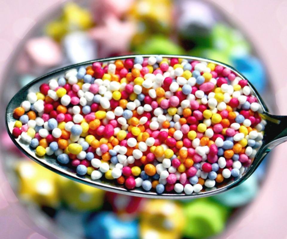 Colorful Candies wallpaper 960x800
