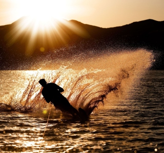 Water Sport - Fondos de pantalla gratis para 1024x1024