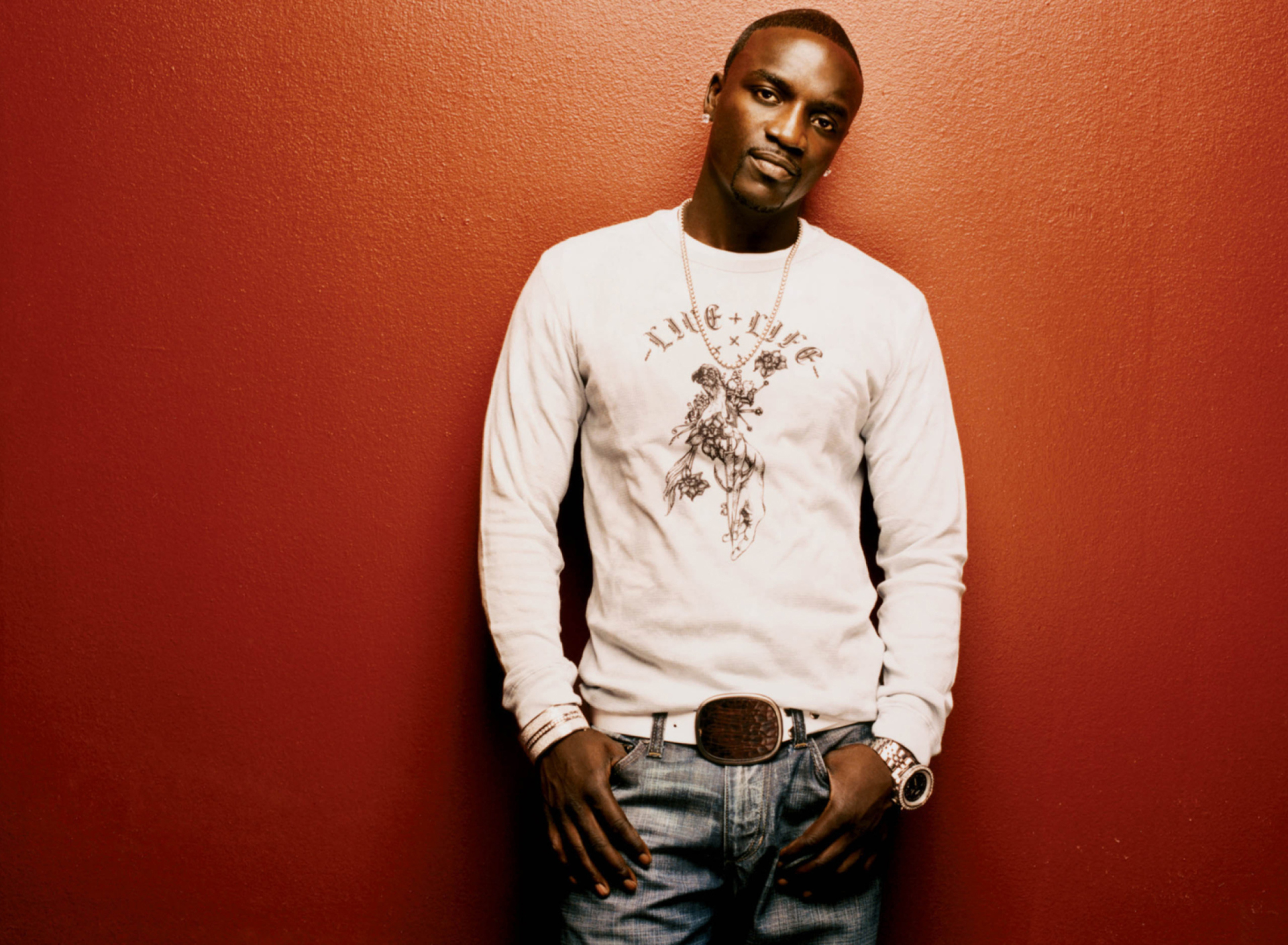 Akon wallpaper 1920x1408