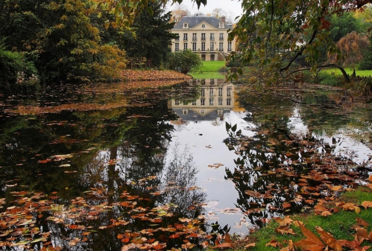 Обои House In France