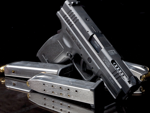 HS Pistol wallpaper 640x480