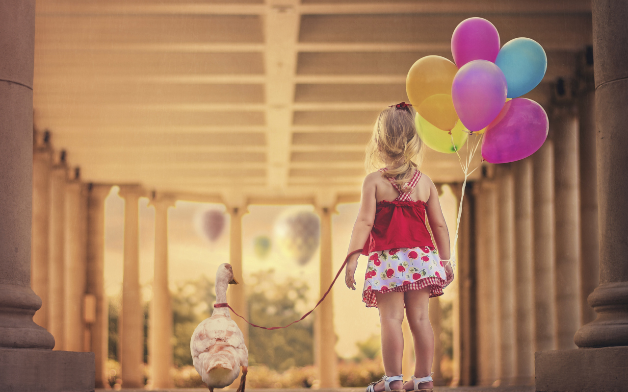Обои Little Girl With Colorful Balloons 1280x800