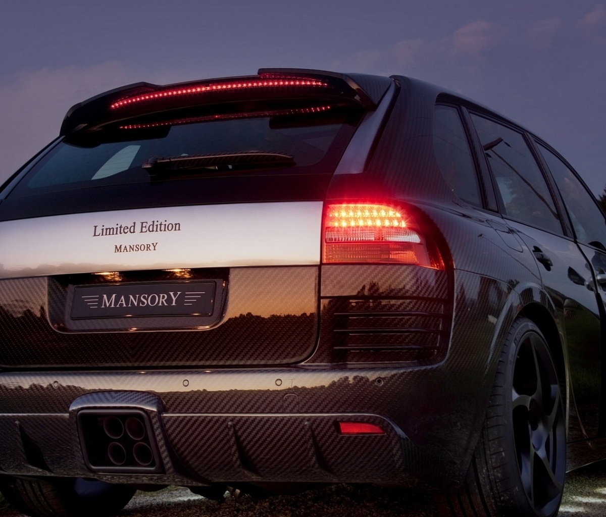 Porsche Cayenne Turbo Mansory wallpaper 1200x1024