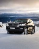 Fondo de pantalla Toyota, Land Cruiser 200 in Snow 128x160