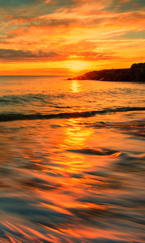 Italy Sunset on Tyrrhenian Sea screenshot #1 480x800