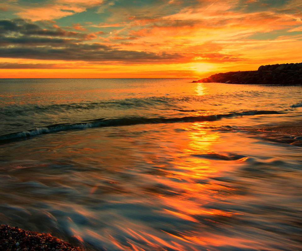 Italy Sunset on Tyrrhenian Sea screenshot #1 960x800