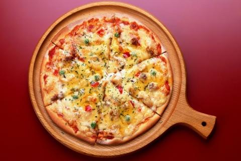 Das Delicious Pizza Wallpaper 480x320