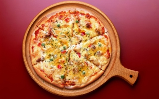 Free Delicious Pizza Picture for Android, iPhone and iPad