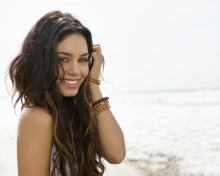 Das Vanessa Hudgens Wallpaper 220x176