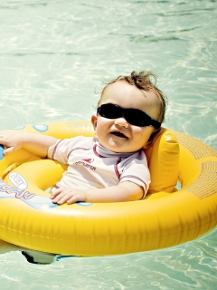Das Cute Baby Boy Having Fun In Pool Wallpaper 240x320