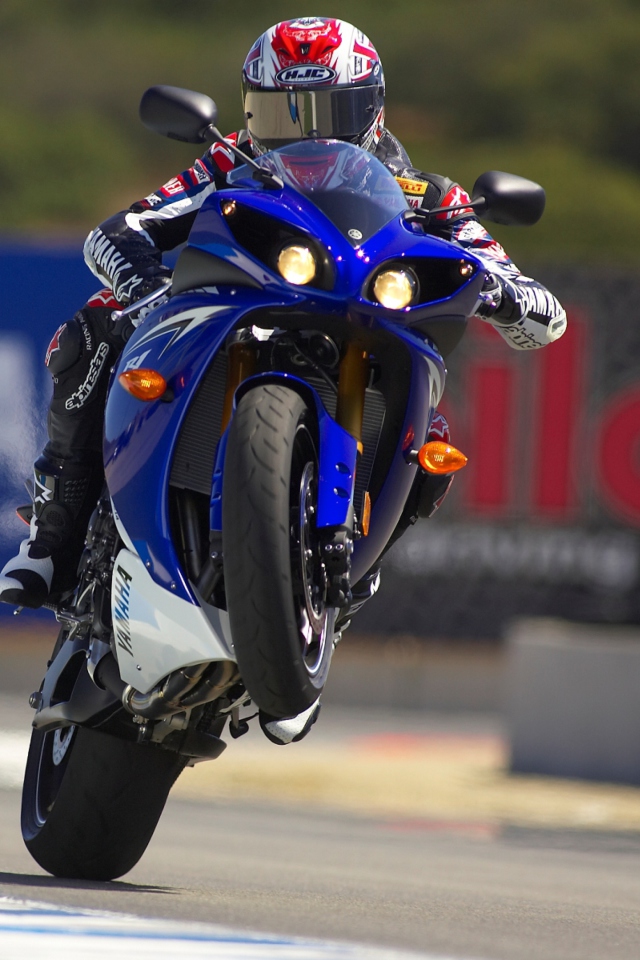 Das Yamaha Yzf R1 Wallpaper 640x960