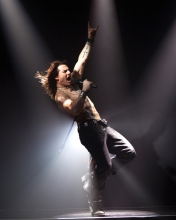 Tom Cruise In Rock Of Ages screenshot #1 176x220