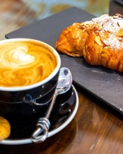 Croissant and cappuccino wallpaper 176x220