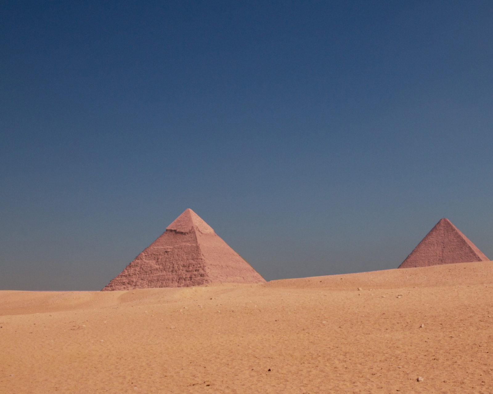 Pyramids screenshot #1 1600x1280