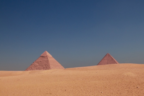 Обои Pyramids 480x320