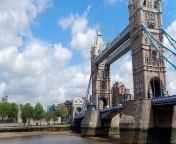 Fondo de pantalla Tower Bridge London 176x144